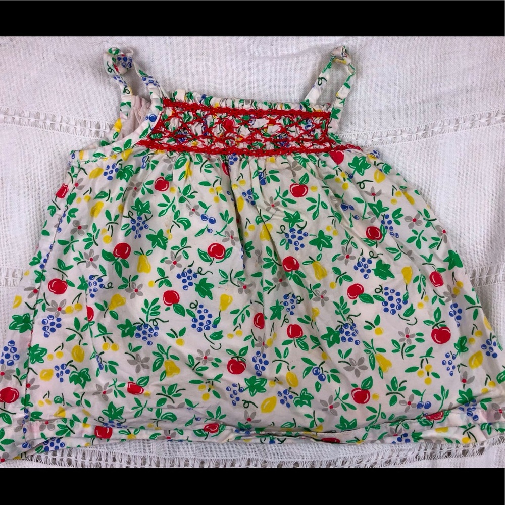 Apple Pattern Tank Top
